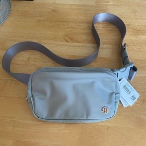 Lululemon Everywhere Belt Bag
